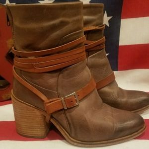 Free People Leather Zip Up Boots Size 6